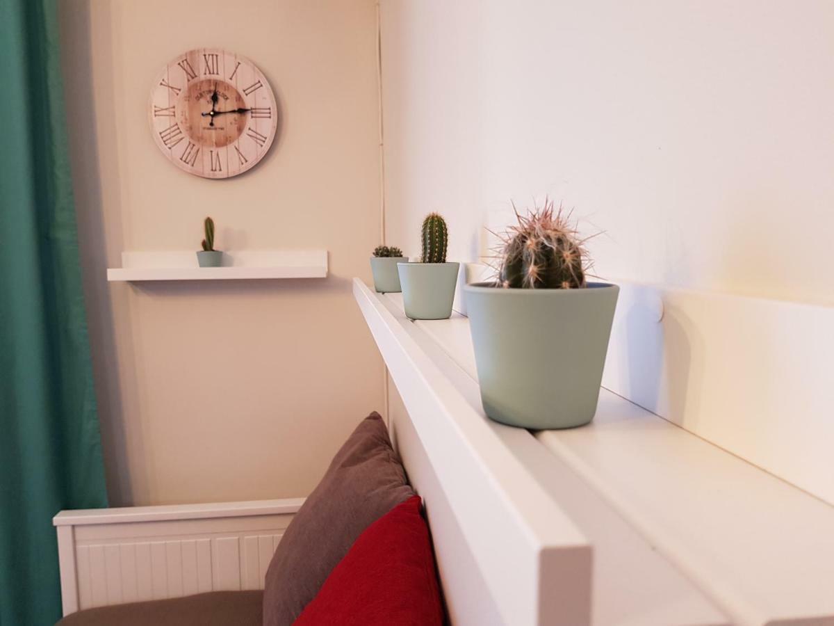 **** Genuar Apartments Malaga Center Bagian luar foto